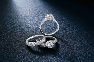 The Benefits of Choosing Lab Grown Diamonds for Engagement Rings