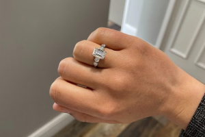 Is £4500 a Good Budget for a Platinum Diamond Engagement Ring in the UK?