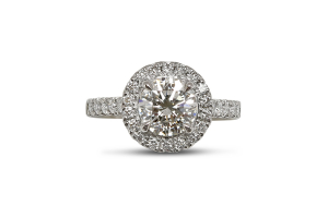 A Guide To Halo Engagement Rings