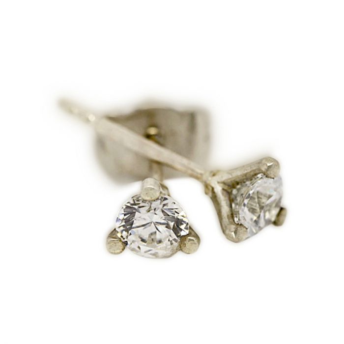 18kt White Gold 0.40ct Diamond Earrings | Rêve Diamonds
