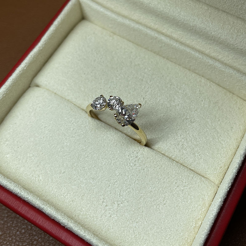 Pear Shape Multi Stones Round Diamond Engagement Ring